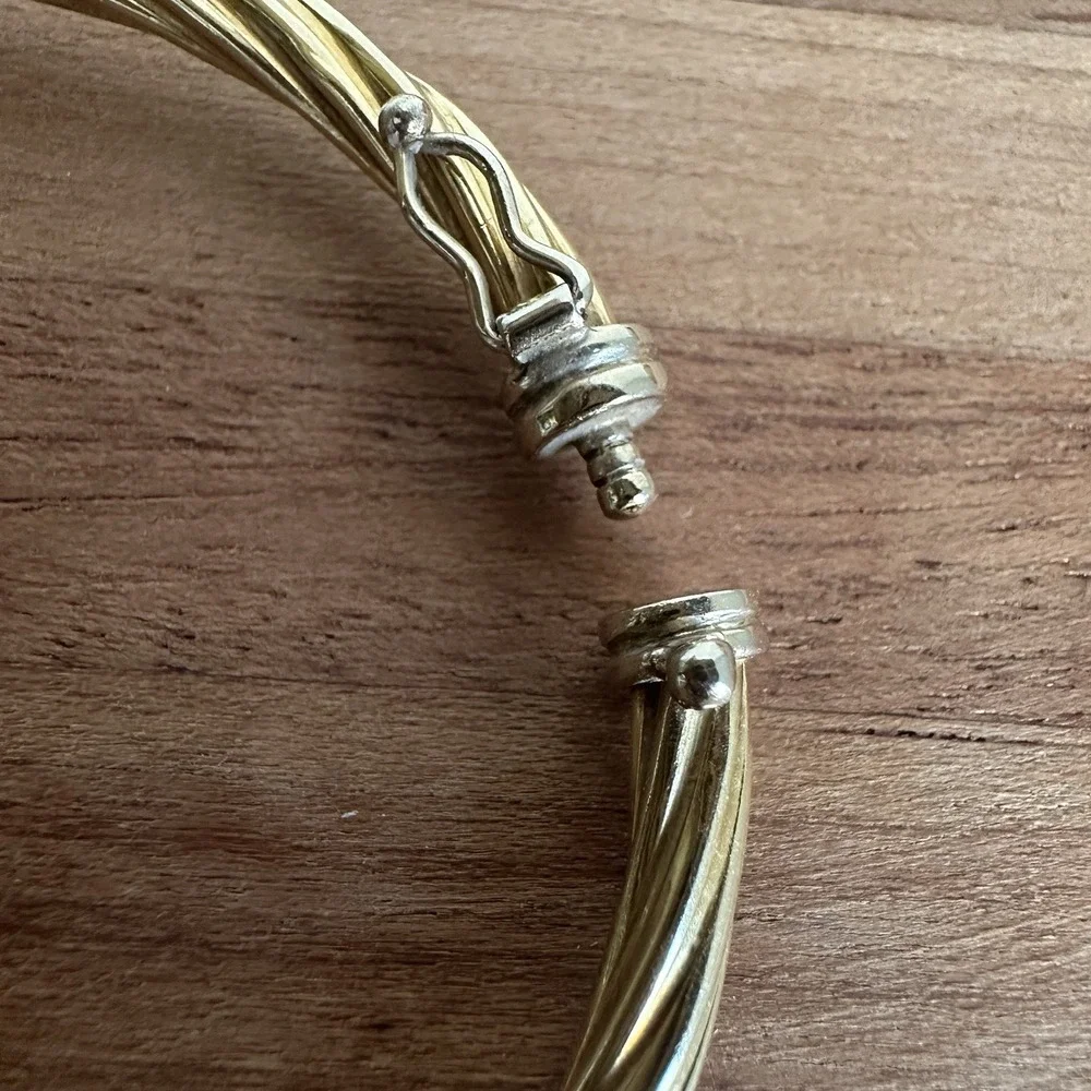 Vintage Super Joyas 18K‎ 750 Yellow Gold Bangle Bracelet 6.5 Twisted Hinged 6.3g